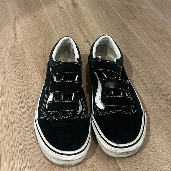 Old Skool Velcro Vans - Picture 3 of 4